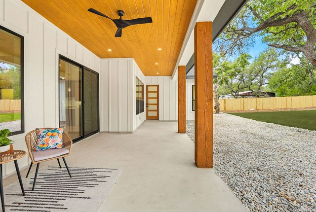 112 RIVER VIEW DR, Boerne, TX 78006