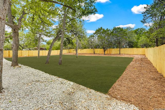 112 RIVER VIEW DR, Boerne, TX 78006