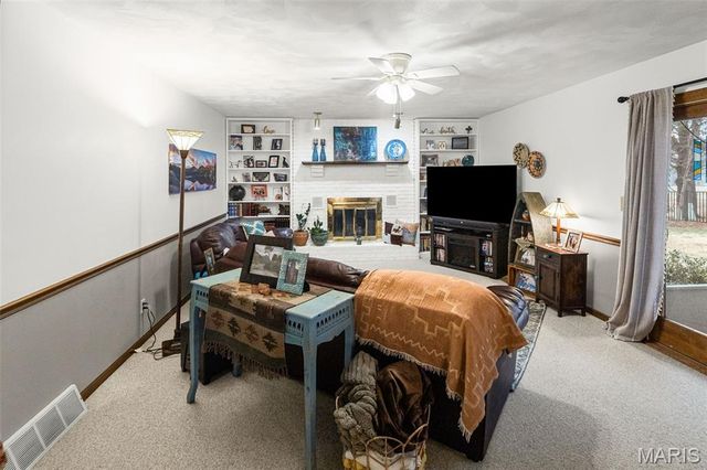 26 Palmetto Drive, Belleville, IL 62221