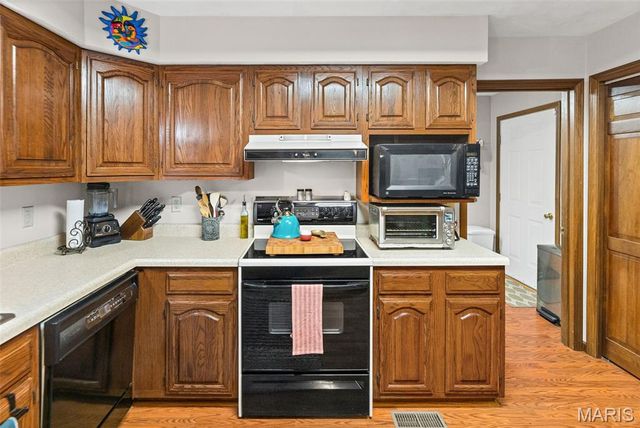 26 Palmetto Drive, Belleville, IL 62221