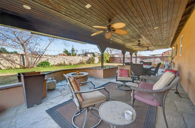 5861 E Platt Avenue, Fresno, CA 93727