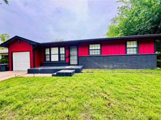 5519 N Garrison Place, Tulsa, OK 74126