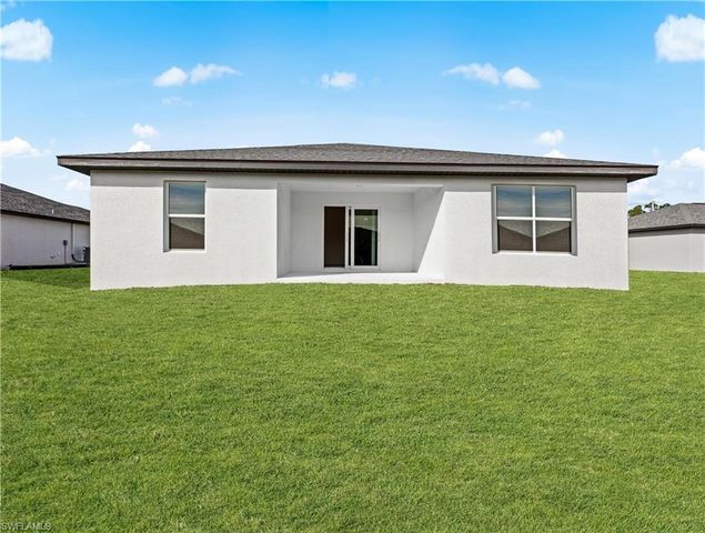 8043 Windswept CIR, Labelle, FL 33935