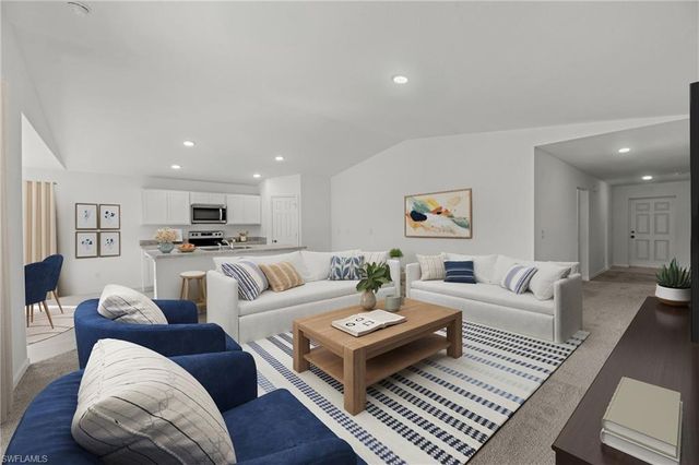 8043 Windswept CIR, Labelle, FL 33935