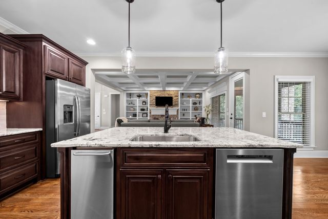 243 Laycrest Dr, Mount Juliet, TN 37122