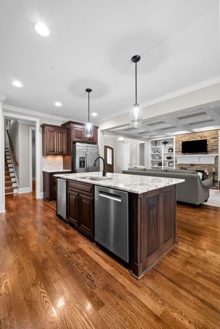 243 Laycrest Dr, Mount Juliet, TN 37122