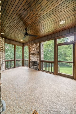 243 Laycrest Dr, Mount Juliet, TN 37122