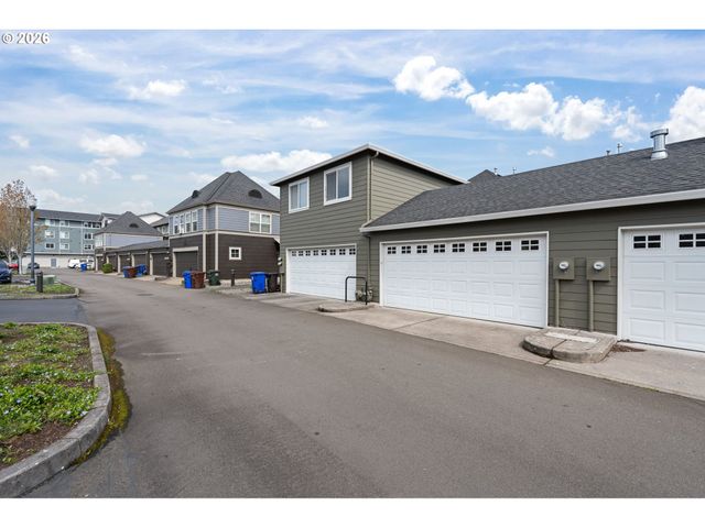 1405 Ne VILLAGE St, Fairview, OR 97024