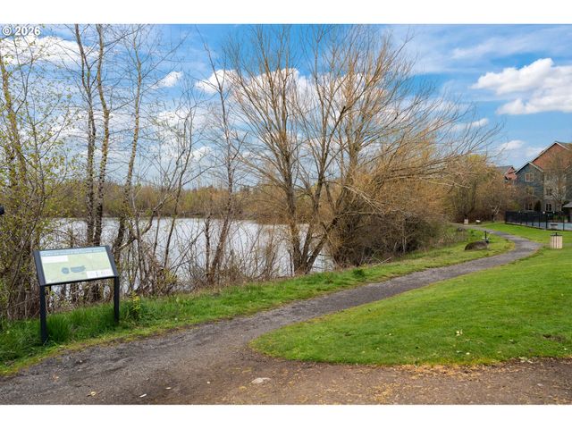 1405 Ne VILLAGE St, Fairview, OR 97024