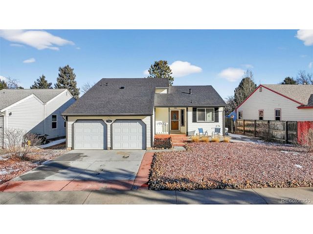 7586 Chase St, Arvada, CO 80003