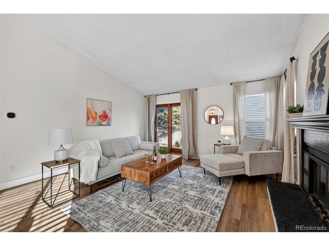 7586 Chase St, Arvada, CO 80003