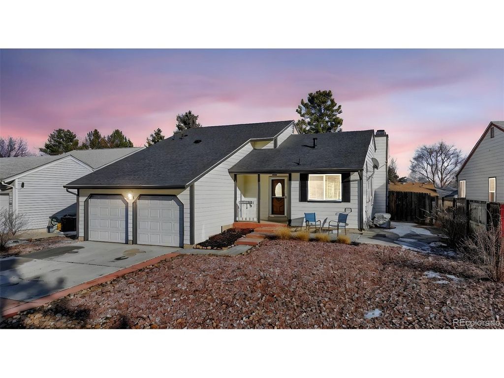 7586 Chase St, Arvada, CO 80003