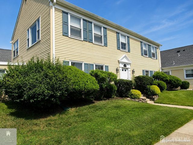 572 Westport Lane N, Monroe, NJ 08831