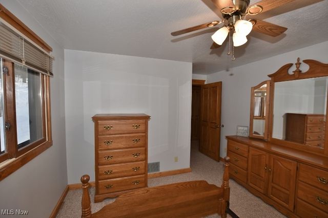 9316 Lakewood Drive NE, Mineral City, OH 44656