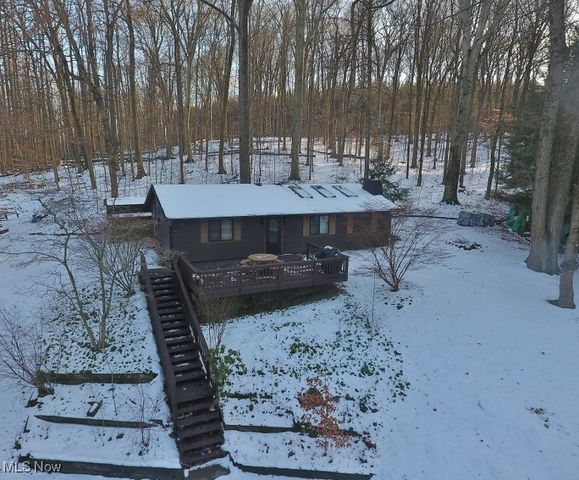 9316 Lakewood Drive NE, Mineral City, OH 44656