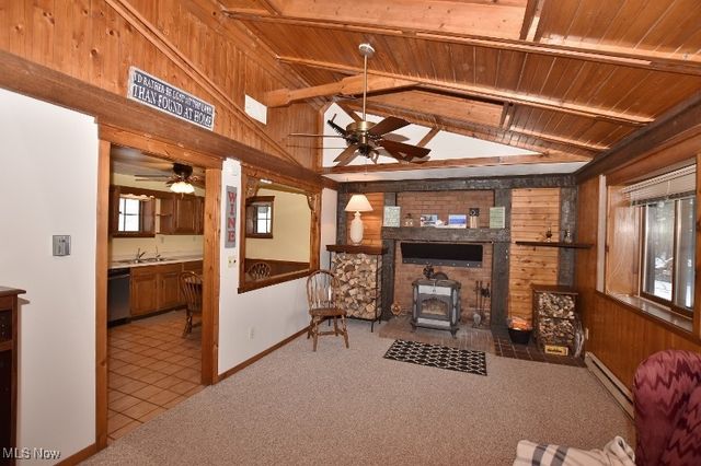 9316 Lakewood Drive NE, Mineral City, OH 44656