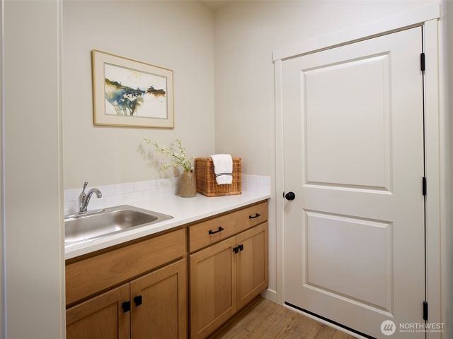 125 Brook Valley Road, Kelso, WA 98626