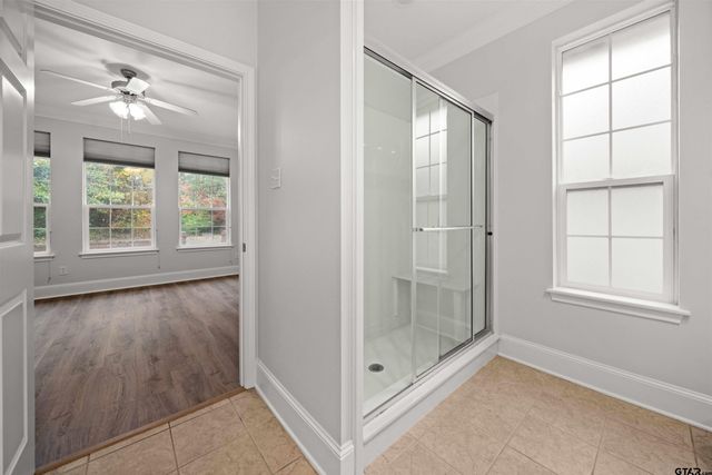5803 Cross Creek Circle, Tyler, TX 75703