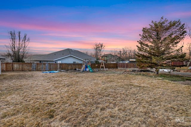 161 W Hagerman Ave, Hagerman, ID 83332