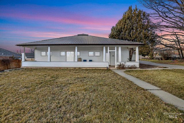 161 W Hagerman Ave, Hagerman, ID 83332