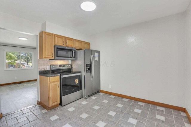 1588 Fall Brook Road, Columbus, OH 43223