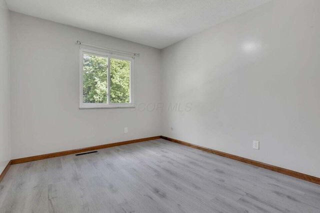 1588 Fall Brook Road, Columbus, OH 43223