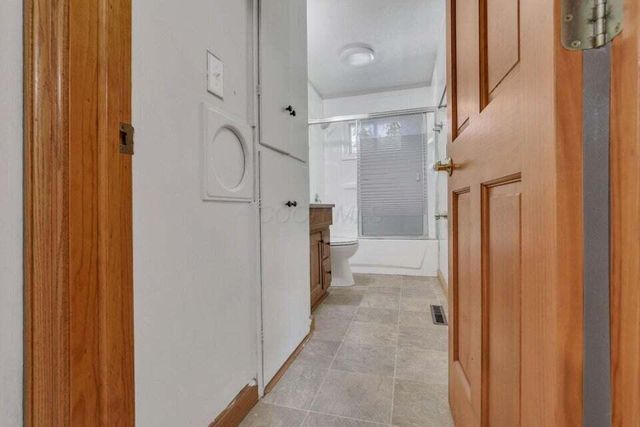1588 Fall Brook Road, Columbus, OH 43223