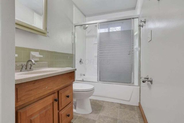 1588 Fall Brook Road, Columbus, OH 43223