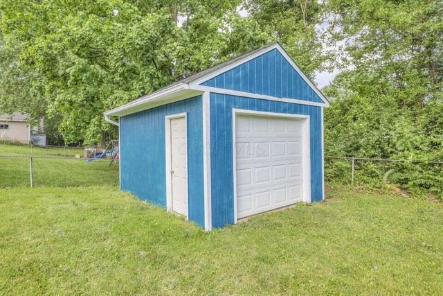 1588 Fall Brook Road, Columbus, OH 43223