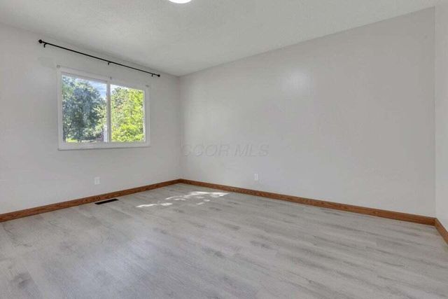 1588 Fall Brook Road, Columbus, OH 43223