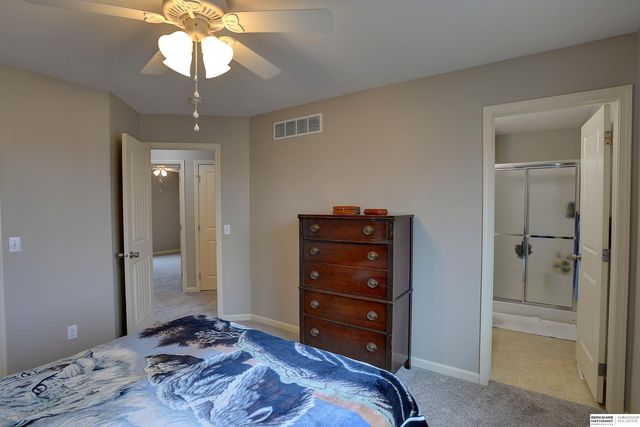 1711 N 207th Street, Elkhorn, NE 68022