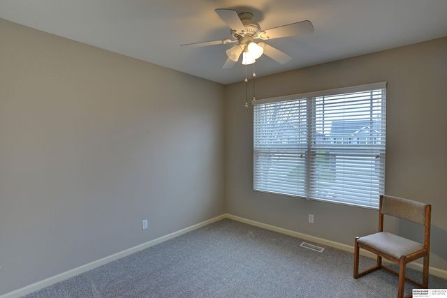 1711 N 207th Street, Elkhorn, NE 68022