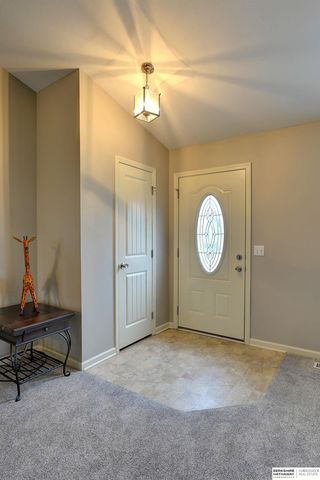 1711 N 207th Street, Elkhorn, NE 68022