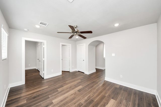 10630 Cascade Creek Drive, Rosharon, TX 77583