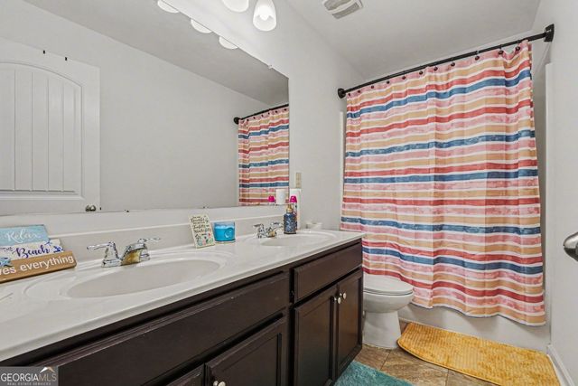 4987 Rapahoe Trail, Atlanta, GA 30349