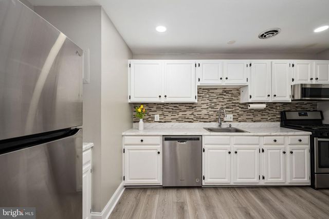 12705 GORDON BLVD #37, Woodbridge, VA 22192