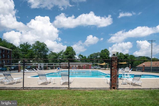 12705 GORDON BLVD #37, Woodbridge, VA 22192