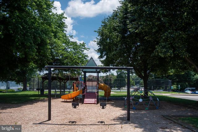 12705 GORDON BLVD #37, Woodbridge, VA 22192