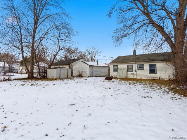 14382 Knox Avenue, Warren, MI 48089