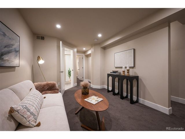 409 Harrison St 2, Denver, CO 80206