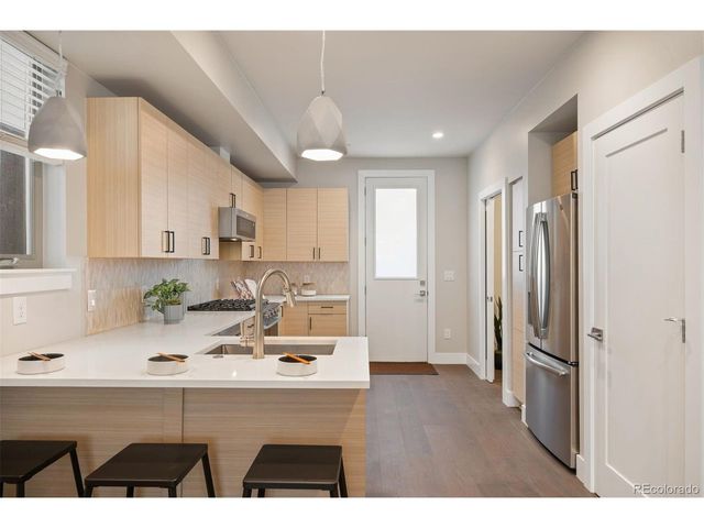 409 Harrison St 2, Denver, CO 80206