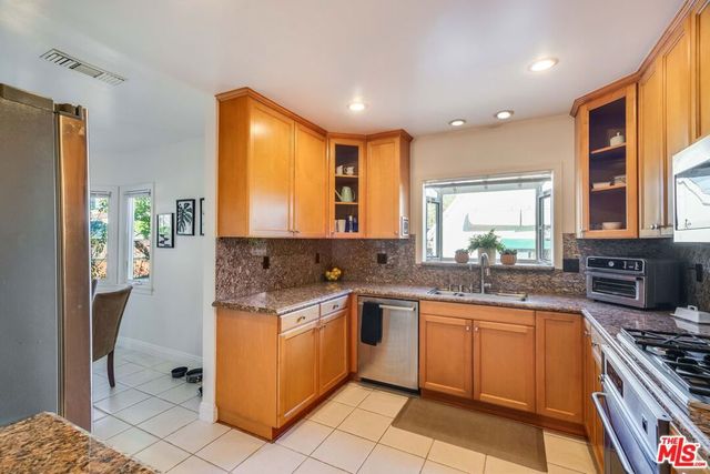 200 S Wetherly Drive, Beverly Hills, CA 90211