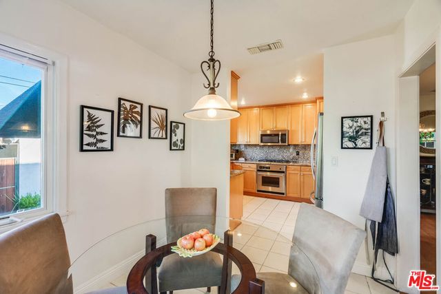 200 S Wetherly Drive, Beverly Hills, CA 90211