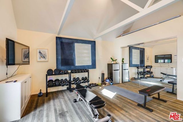 200 S Wetherly Drive, Beverly Hills, CA 90211