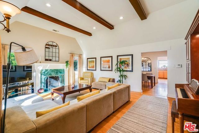 200 S Wetherly Drive, Beverly Hills, CA 90211