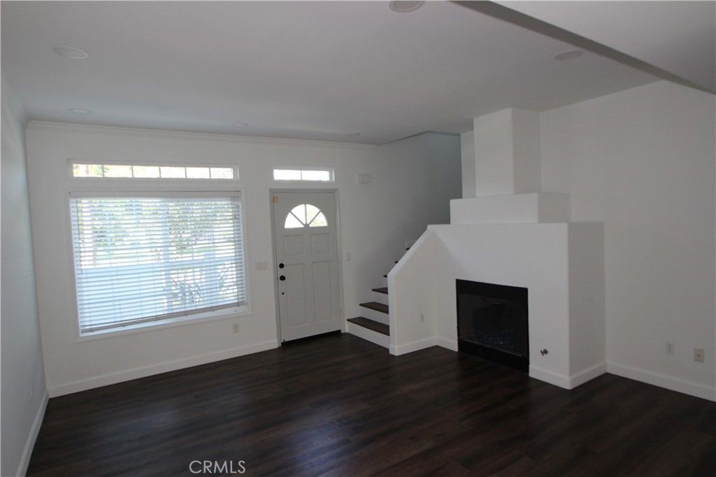 357 W Wilson D, Costa Mesa, CA 92627 — photo 3