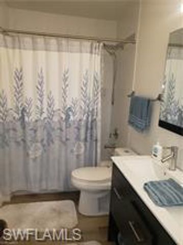 2448 Hidden Lake DR 1106, Naples, FL 34112