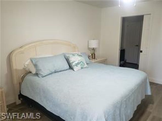 2448 Hidden Lake DR 1106, Naples, FL 34112