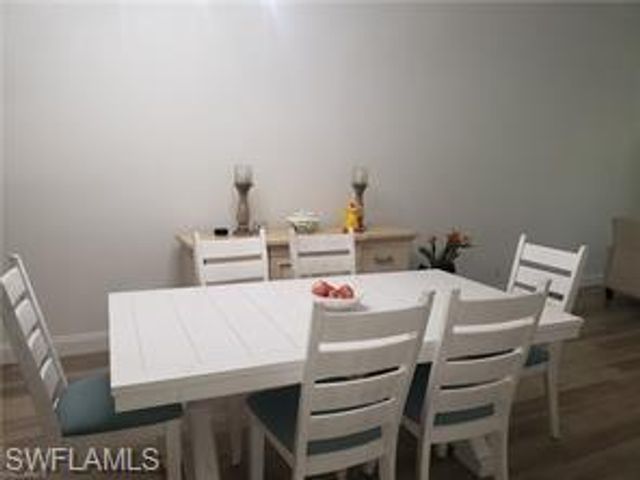 2448 Hidden Lake DR 1106, Naples, FL 34112