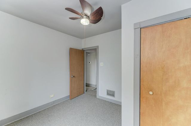 820 S 17th Avenue, Maywood, IL 60153